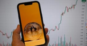 نشانههای تغییر فضا در بازار رمزارز؛ افزایش قیمت بیتکوین و اتریوم نشانههای تغییر فضا در بازار رمزارز؛ افزایش قیمت بیتکوین و اتریوم