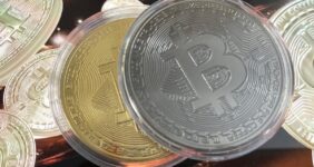بیتکوین در مدار صعودی / بازار رمزارزها بالای سطح ۹۰ هزار دلار ایستاد بیتکوین در مدار صعودی / بازار رمزارزها بالای سطح ۹۰ هزار دلار ایستاد