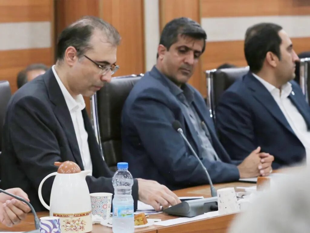 افتتاح پروژههای ارتباطی ایرانسل از بندرعباس تا سواحل هرمز افتتاح پروژههای ارتباطی ایرانسل از بندرعباس تا سواحل هرمز