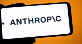 تنش میان پنتاگون و آنتروپیک بر سر استفاده نظامی از هوش مصنوعی بالا گرفت تنش میان پنتاگون و آنتروپیک بر سر استفاده نظامی از هوش مصنوعی بالا گرفت