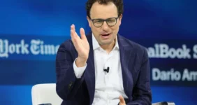 مدیرعامل آنتروپیک: هوش مصنوعی میتواند ۶ تا ۱۲ ماه دیگر جایگزین برنامهنویسان شود مدیرعامل آنتروپیک: هوش مصنوعی میتواند ۶ تا ۱۲ ماه دیگر جایگزین برنامهنویسان شود