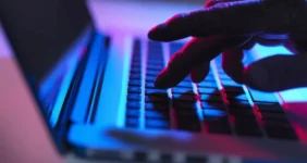 هشدار محققان: باتها در شبکههای اجتماعی میتوانند افکار عمومی را فریب دهند هشدار محققان: باتها در شبکههای اجتماعی میتوانند افکار عمومی را فریب دهند