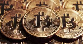 پیشبینی قیمت بیت کوین و اتریوم توسط بانک «استاندارد چارترد» پیشبینی قیمت بیت کوین و اتریوم توسط بانک «استاندارد چارترد»
