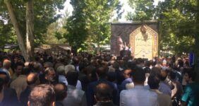 آئین وداع با پیکر هنرمند عرصه موسیقی لرستان برگزار شد آئین وداع با پیکر هنرمند عرصه موسیقی لرستان برگزار شد