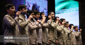 جزئیات برگزاری یک جشنواره سرود در بصره؛ از «یدابید» چه میدانیم؟ جزئیات برگزاری یک جشنواره سرود در بصره؛ از «یدابید» چه میدانیم؟