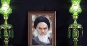 معرفی ویژهبرنامههای تلویزیون در عید غدیر و ارتحال امام خمینی (ره) معرفی ویژهبرنامههای تلویزیون در عید غدیر و ارتحال امام خمینی (ره)