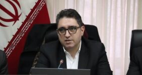 اختلاف نرخ دلار، تجارت را قفل کرده است | دلار ۱۳۰ هزار تومانی را نمیشود با نرخ ۸۰ هزار تومان فروخت اختلاف نرخ دلار، تجارت را قفل کرده است | دلار ۱۳۰ هزار تومانی را نمیشود با نرخ ۸۰ هزار تومان فروخت