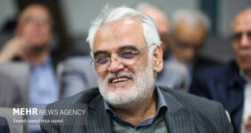 مستند زندگی شهید دکتر محمدمهدی طهرانچی در شیراز روی پرده میرود مستند زندگی شهید دکتر محمدمهدی طهرانچی در شیراز روی پرده میرود