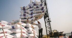 استمرار ثبت سفارش واردات برنج از ۵ مهرماه استمرار ثبت سفارش واردات برنج از ۵ مهرماه