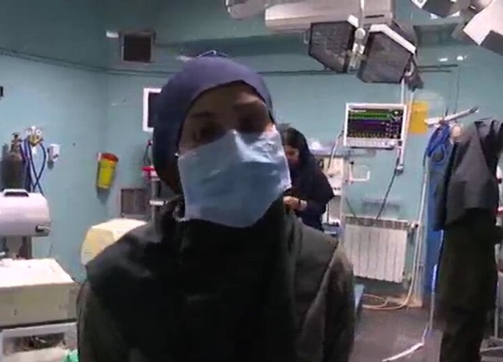 یک جراحی کمنظیر در بروجرد؛ دست قطعشده نوجوان دوباره به بدن بازگشت یک جراحی کمنظیر در بروجرد؛ دست قطعشده نوجوان دوباره به بدن بازگشت