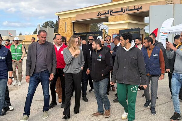 آنجلینا جولی از درد غزه گفت؛ تمام محلهها به تلی از خاک بدل شدهاند! آنجلینا جولی از درد غزه گفت؛ تمام محلهها به تلی از خاک بدل شدهاند!